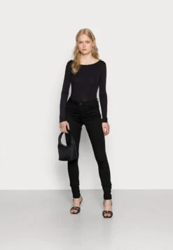 Noisy May Nmjen Shaper - Jeans Skinny Fit - Black -Noisy May 8fa9ecb1d107444690bef7c08bf79f25