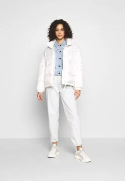 Noisy May Nmdebra Jacket - Spijkerjas - Light Blue Denim -Noisy May 940aff0412ba467fb7a3366cfe23aa23