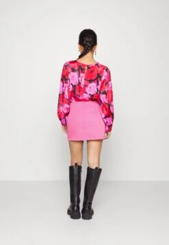 Noisy May Petite Nmthea Slit Skirt - Minirok - Shocking Pink -Noisy May 9988375f6a6a402f914c81f15bdb625c