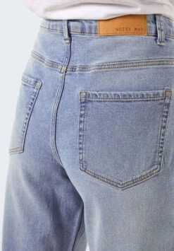Noisy May Noos - Straight Leg Jeans - Light Blue Denim -Noisy May 99fa4eb0990340cba91a94049d459f1c