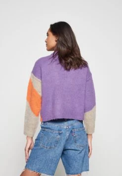 Noisy May Nmabstra- Trui - Vibrant Orange -Noisy May 9c79dff816a74b65ab23d37a337ad37e