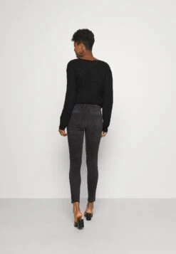 Noisy May Nmkimmy Ankle Zip - Jeans Skinny Fit - Dark Grey Denim -Noisy May 9e864f232eca4cda8778eb2ce160161d