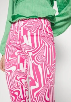 Noisy May Petite Nmlaila Pasa Pants - Broek - Pink -Noisy May 9f818c7d553f452ba2256bc5279604b2