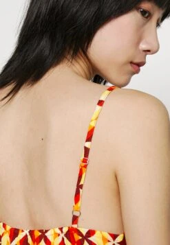 Noisy May Nmrue Strap- Jurk - Pastel Yellow -Noisy May a1732ae3767c47c2a3c4028181ba5b92