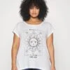 Nmmathilde Printed Long - T-Shirt Print - Bright White/The Sun 1 Nmmathilde Printed Long - T-Shirt Print - Bright White/The Sun -Noisy May a6ba3050b0134154b59cad12021ed28f