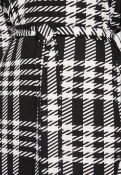 Noisy May Nmcity Ava Short Dress - Jerseyjurk - Black/White 13 Noisy May Nmcity Ava Short Dress - Jerseyjurk - Black/White -Noisy May a79b48736767447ea3d2f0fc7dc44444