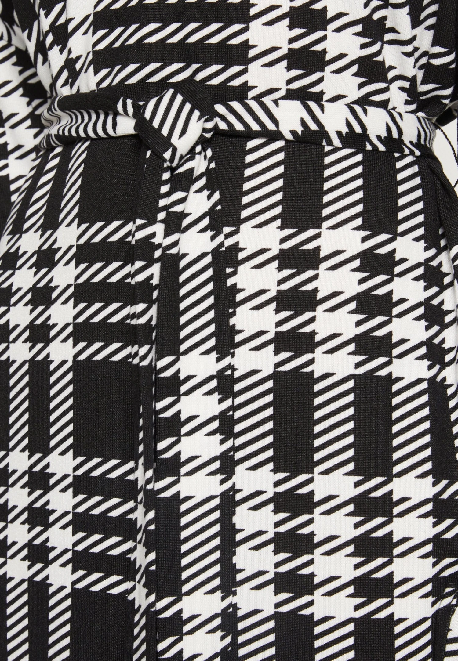 Noisy May Nmcity Ava Short Dress - Jerseyjurk - Black/White 8 Noisy May Nmcity Ava Short Dress - Jerseyjurk - Black/White - Afbeelding 6