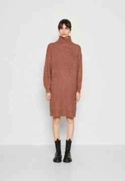Noisy May Nmrobina High Neck Dress - Gebreide Jurk - Cognac