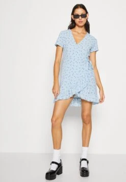 Noisy May Nmclara Bianca Wrap Dress - Jurk - Cerulean -Noisy May adffb19fd77c4d82add8c9e75c5ac6cc