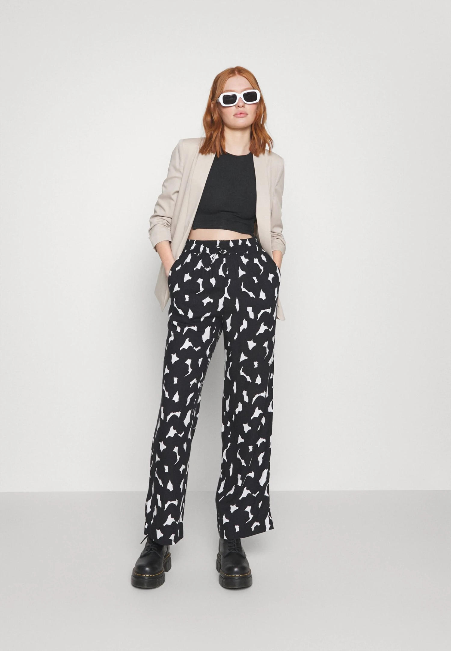 Noisy May Nmthea Olivia - Blazer - Chateau Gray 4 Noisy May Nmthea Olivia - Blazer - Chateau Gray - Afbeelding 2