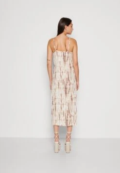 Noisy May Nmanemone Singlet Dress - Jurk - Offwhite/Braun -Noisy May b08479ab1bae439fbe5b3a3859e4cda5