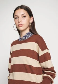 Noisy May Crop Knit Noos - Trui - Cappuccino/Irish Creme Stripe/ Irish Crème -Noisy May b955a29666e1404bb15ed40df36348c8