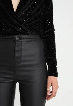 Noisy May Nmella Super Coated Pants- Broek - Black -Noisy May ba27edfd43ae43f78568d8d5543530df