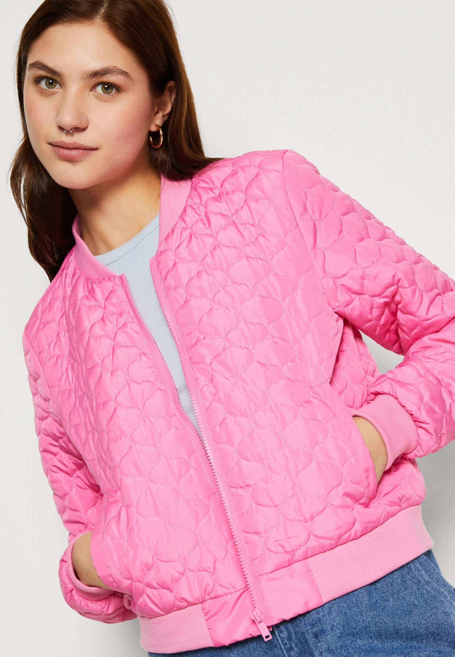 Noisy May Nmvivi- Bomberjacks - Shocking Pink 6 Noisy May Nmvivi- Bomberjacks - Shocking Pink - Afbeelding 4