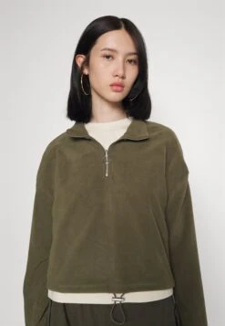 Noisy May Nmmisser Cropped - Fleece Trui - Kalamata -Noisy May c45c243b4ca641a896f96f022e1e8e6a