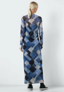 Noisy May Langes - Maxi-Jurk - Medium Blue Denim -Noisy May c745c07e6fd74ea19bf8b05d574e104b
