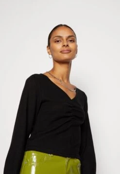 Noisy May Nmcity Ava V-Neck Top- Trui - Black -Noisy May c7875c6aa2584d60b1df0e2af9293182