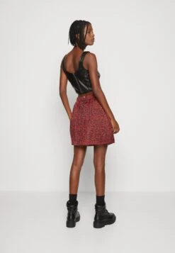 Noisy May Nmpaulo Crop Top - Top - Black 10 Noisy May Nmpaulo Crop Top - Top - Black -Noisy May ccdda767bdb145efa5cbb779445f0314