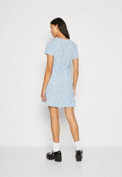 Noisy May Nmclara Bianca Wrap Dress - Jurk - Cerulean -Noisy May cd0d4185e99044f7a583c459a3b883ea