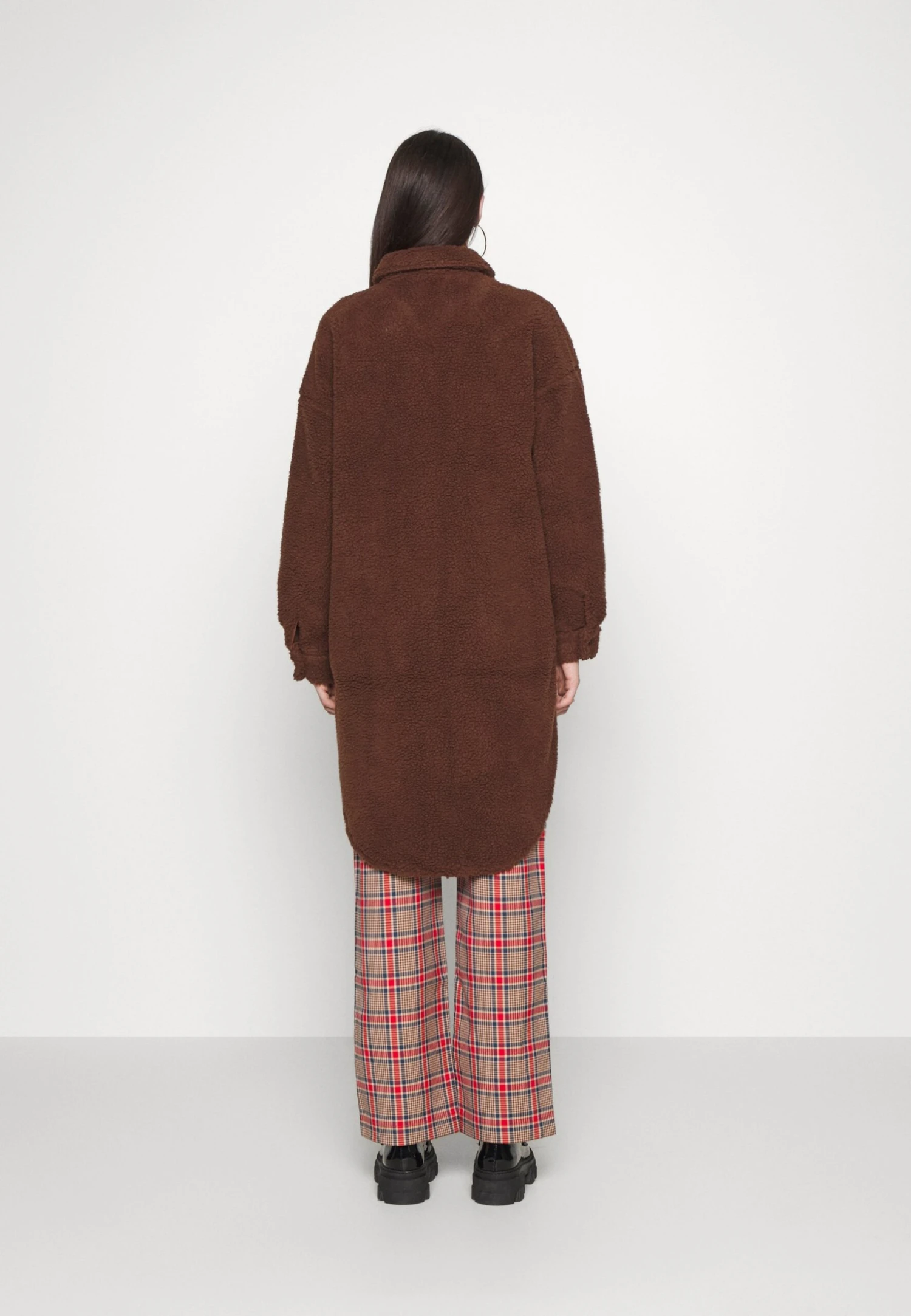 Noisy May Nmsakiran Long Shacket - Parka - Brown 5 Noisy May Nmsakiran Long Shacket - Parka - Brown - Afbeelding 3