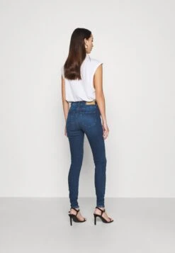Noisy May Nmlucy - Jeans Skinny Fit - Dark Blue -Noisy May d7a76b0d189b4323af14d967f386a367