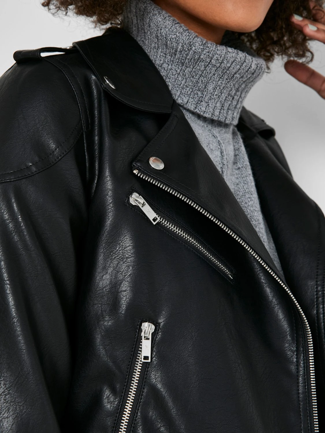 Noisy May Nmrollo Jacket - Imitatieleren Jas - Black 6 Noisy May Nmrollo Jacket - Imitatieleren Jas - Black - Afbeelding 4