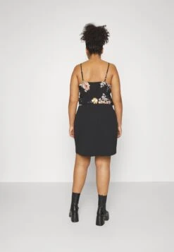 Nmjasa Skirt- A-Lijn Rok - Black -Noisy May da9fcde2982b4f26962940d8ae3670af