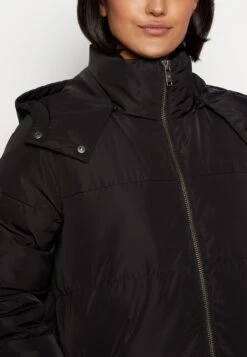 Noisy May Nmcelia Long Jacket- Donsjas - Black -Noisy May ddf6a2e778ce4d739f84f8dbb96fc9db