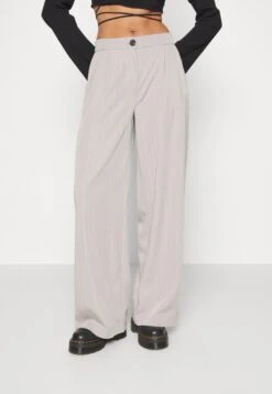 Noisy May Nmvera Wide Leg Pant- Broek - Grey -Noisy May e117c5214bc748e19b78c46f3d0048f8