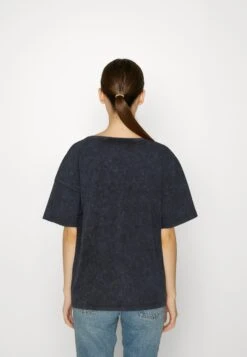 Noisy May Nmtori Ida Washed - T-Shirt Print - Black 9 Noisy May Nmtori Ida Washed - T-Shirt Print - Black -Noisy May e3830e8276db4787943a1aa947c33e5c