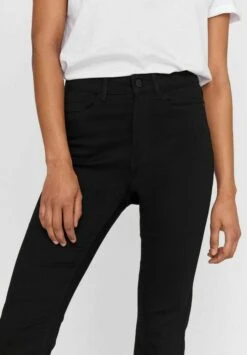 Noisy May Nmsallie- Flared Jeans - Black -Noisy May e3f8f3ec15384211a6ee632a1988b5ee