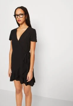 Noisy May Nmclara Bianca Wrap Dress - Jurk - Black 11 Noisy May Nmclara Bianca Wrap Dress - Jurk - Black -Noisy May ec0bc42451bc40fcbfe52d99af17cab2