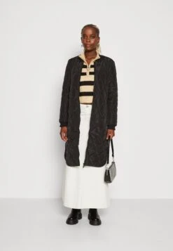 Noisy May Nmsilje Quilted Long Jacket - Bomberjacks - Black -Noisy May f173ffbb7d3d4f9da0e3ad18c26e6aa4