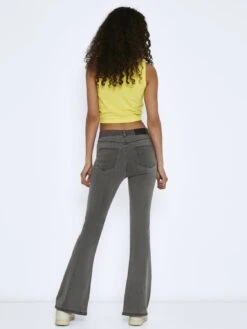Noisy May Nmsallie - Flared Jeans - Light Grey Denim -Noisy May f30fdf166b10400b90a8f68344617963