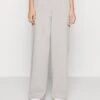 Nmvera Wide Leg Pant Tall - Broek - Light Grey Melange/White