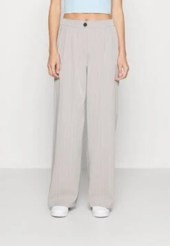 Nmvera Wide Leg Pant Tall - Broek - Light Grey Melange/White