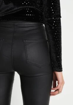 Noisy May Nmella Super Coated Pants- Broek - Black -Noisy May f918c994430d4329a21b2a3664ff7c82
