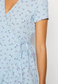 Noisy May Nmclara Bianca Wrap Dress - Jurk - Cerulean -Noisy May fedd7f9b685447a58a0f0fd9466b7dfd