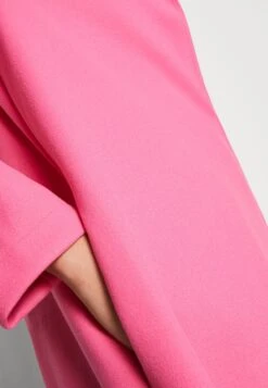 Noisy May Nmviola- Mantel - Shocking Pink -Noisy May ff4cf1f4fd13457f8b482a1949b526ec